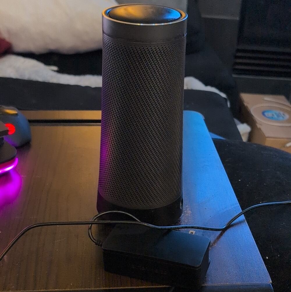 Harman Kardon Invoke Smart Speaker Black Cortana Wi-Fi Bluetooth Micro-USB